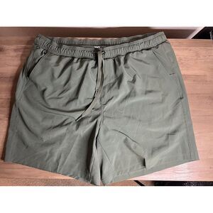 VRST Men's 7" All-In Short Green Size XL Brand New With Tags MSRP $55.00